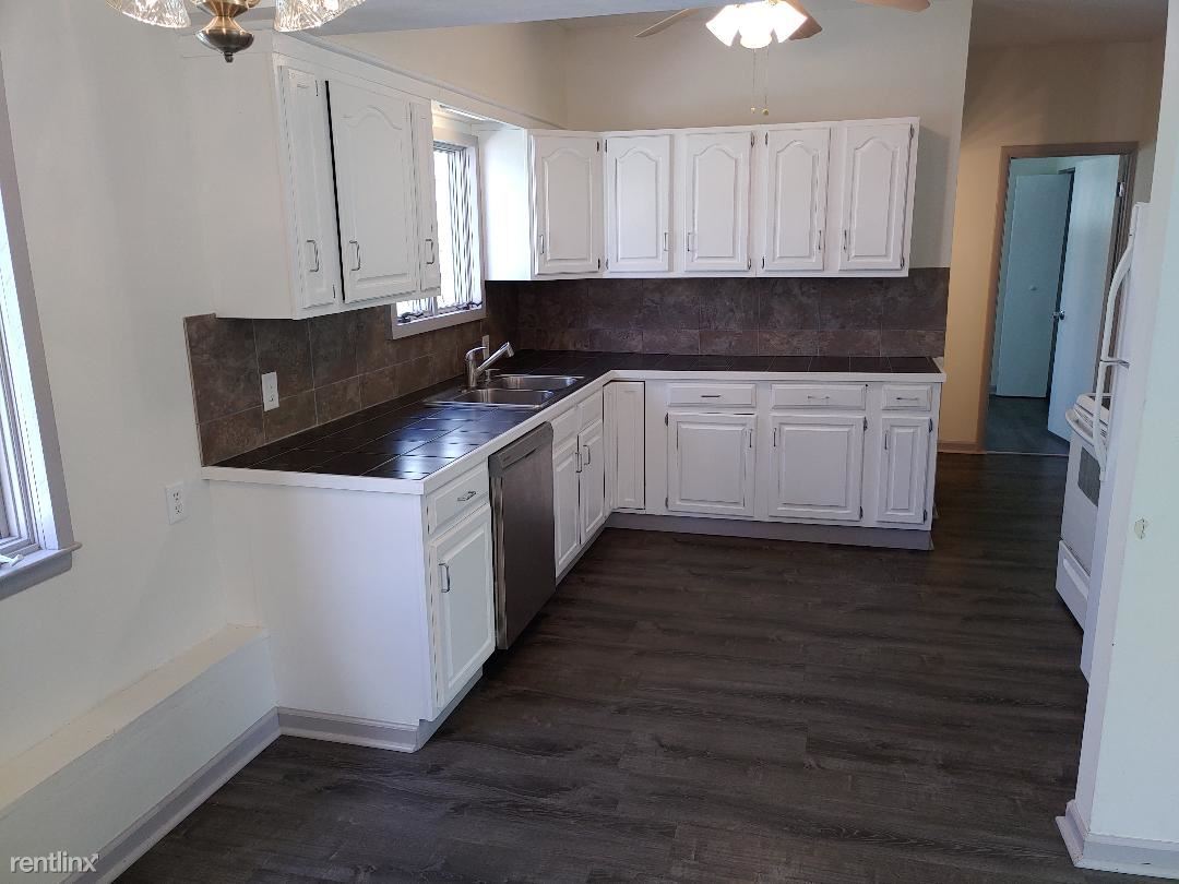 Building Photo - 3 br, 1 bath House - 3214 Dawn Dr