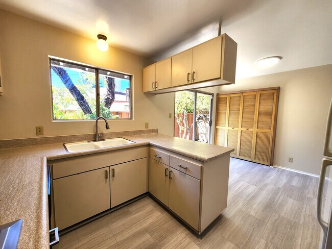 Foto del edificio - 3941-3945 Alma St
