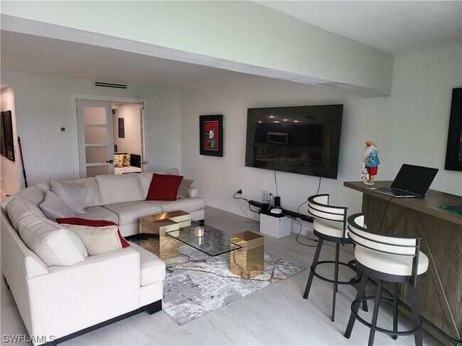 Foto del edificio - 2800 Gulf Shore Blvd N