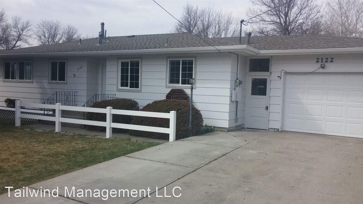 Primary Photo - 5 br, 2 bath House - 2122 Wingate Lane