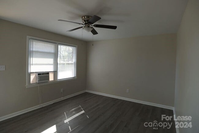 Building Photo - 137 18th St NW
