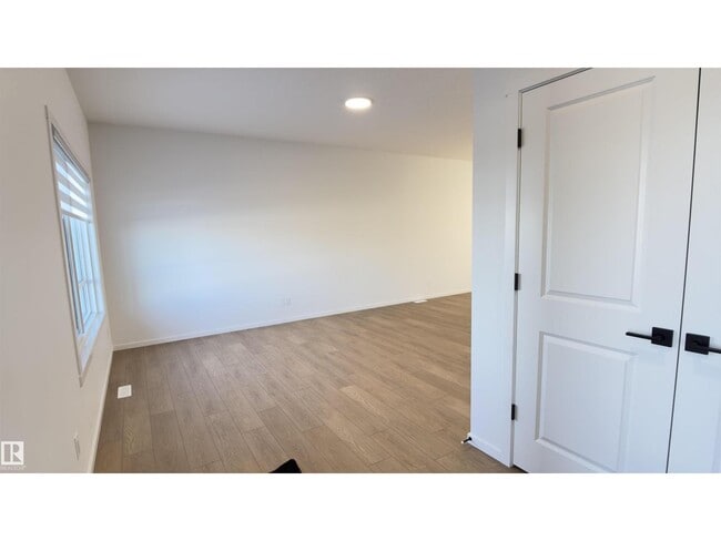 Building Photo - 2251 Alces Dr