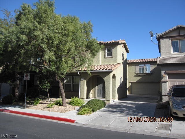 Foto principal - 640 Desert Passage St