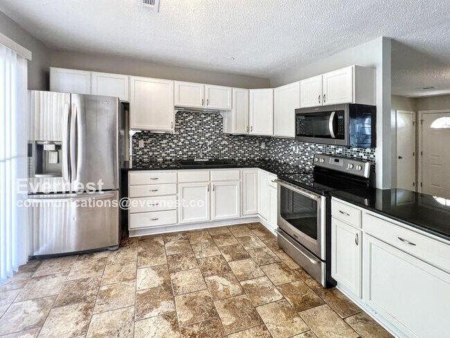 Foto del edificio - 14005 Glenview Dr SW