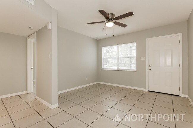 Building Photo - 3 BR/1BA | Newly Renovated Single Family Home | 1-Car Covered Parking | Gated backyard