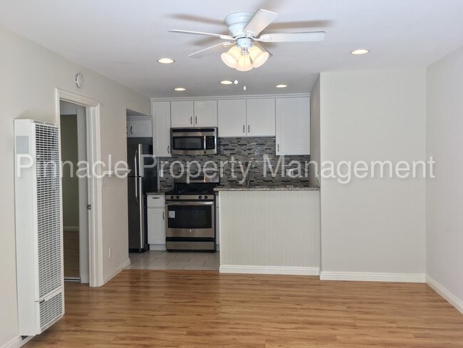 Foto del edificio - 1 Bedroom Manhattan Beach Apartment For Rent