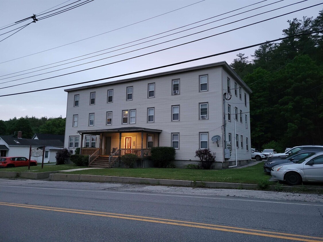 Primary Photo - 524 Sunapee St