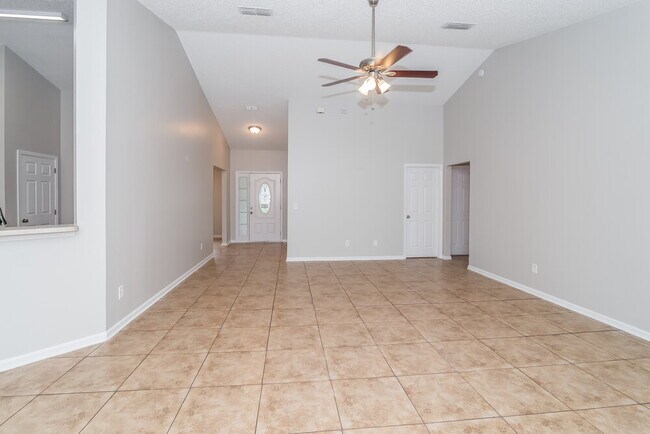 Foto del edificio - 14031 Ridgewick Dr