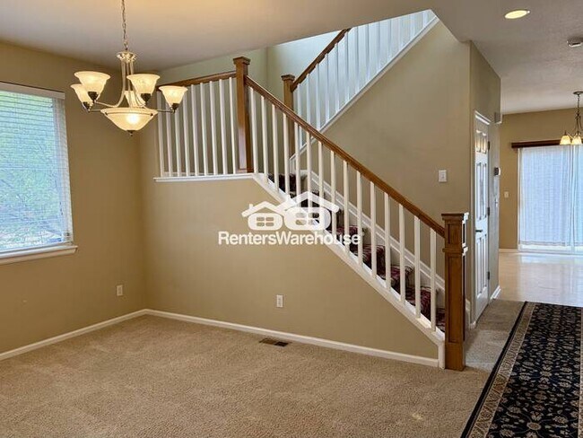 Foto del edificio - Exceptional 3 Bed 2.5 Bath Home in Commerce City