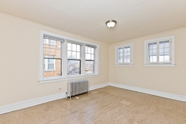 Foto del edificio - 5017 W Cermak Rd