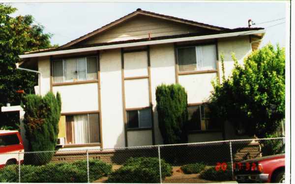 Building Photo - 1369 Calabazas Ct
