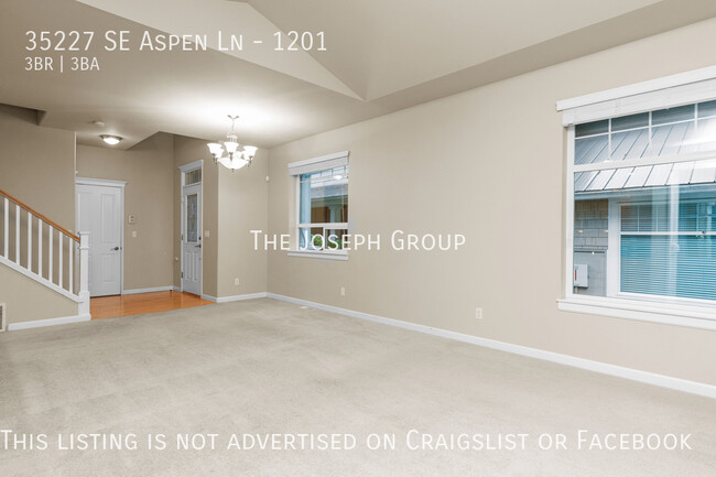 Building Photo - Open and bright 3 bed/2.5 bath in Snoqualmie