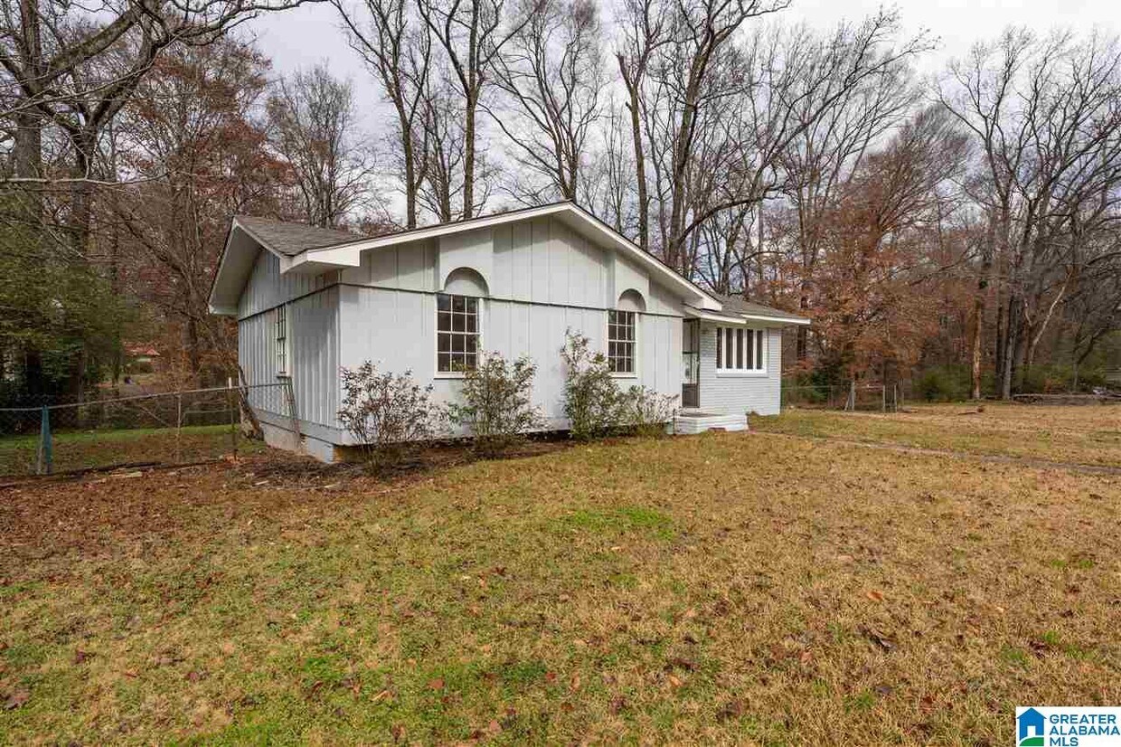1012 Rocky Brook Trail, Birmingham, AL 35214 House for Rent in