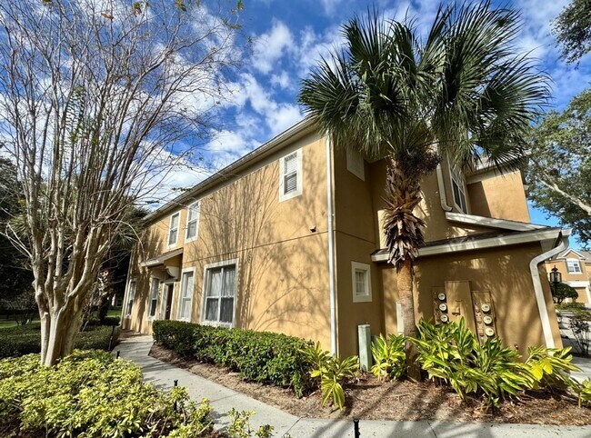 Building Photo - Fabulous 3/2.5 Townhouse located in The Vistas at Stonebridge Commons