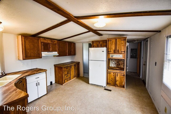 Building Photo - 2 br, 2 bath House - 3563 Dozer Ln.