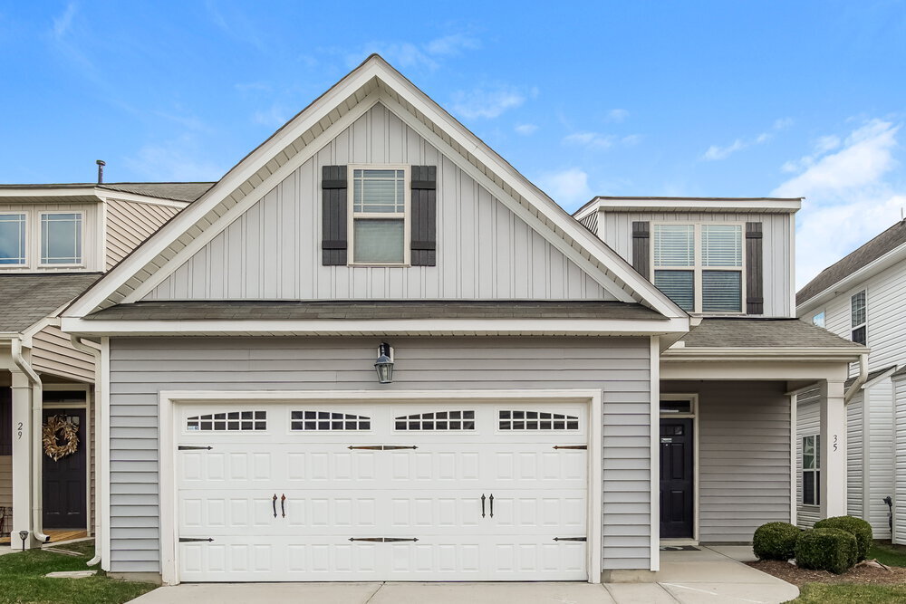 Foto principal - 35 Wensley Ct