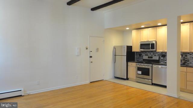 Building Photo - 312 S 24th St