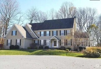 159 Forest Dr