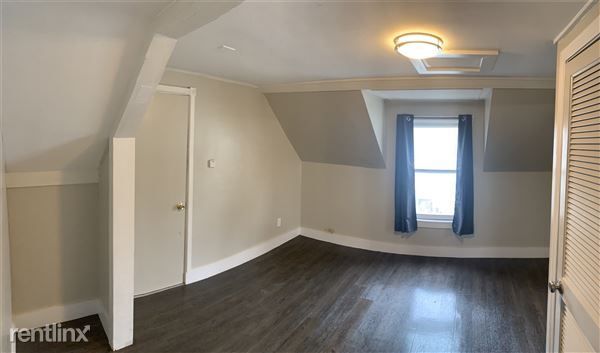 Foto del edificio - NE 2 bed upper at 736 North