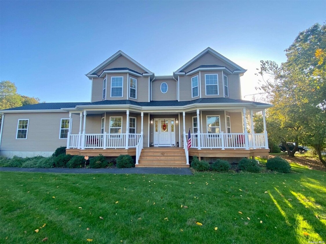 92 James Hawkins Rd, Moriches, NY 11955 House Rental in Moriches, NY