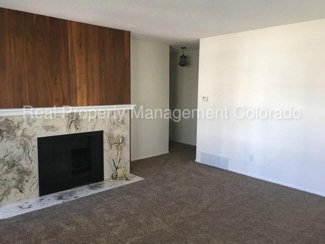 Foto del edificio - 792 S Youngfield Ct