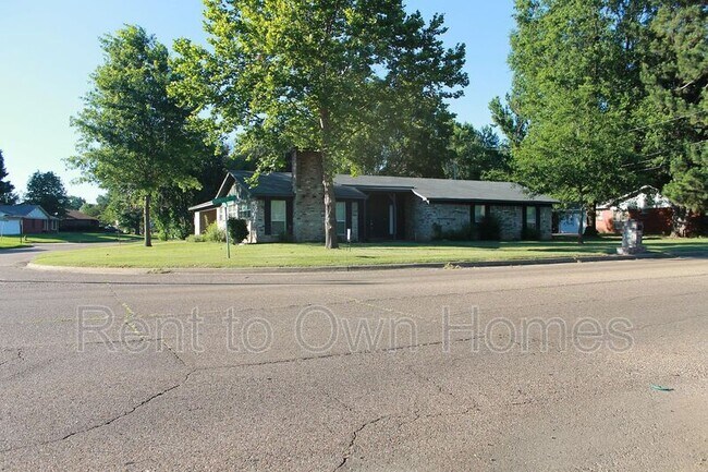 Foto del edificio - 201 Redwater Rd