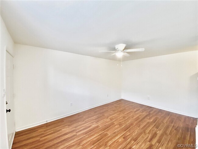 Foto del edificio - 3510 E Richmond Rd