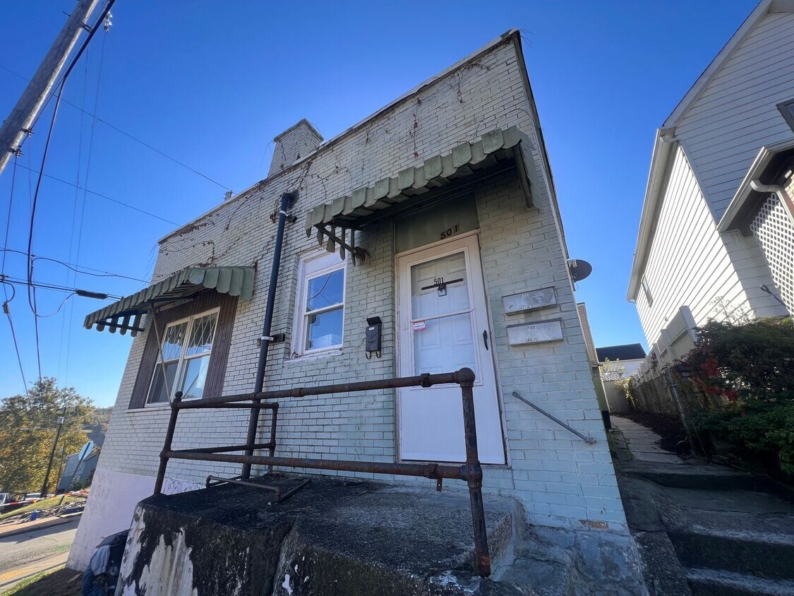 502 3rd Street (Full Service) Apartment for Rent in Donora, PA