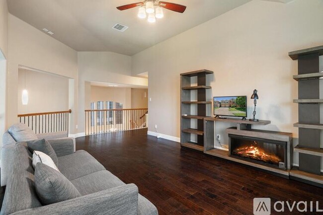 Building Photo - 412 Cypress Hill Dr