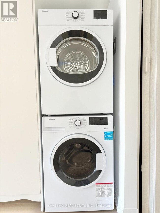 Building Photo - 574B Pharmacy Ave