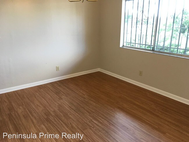 Building Photo - 40105-40107 Paseo Padre Pkwy