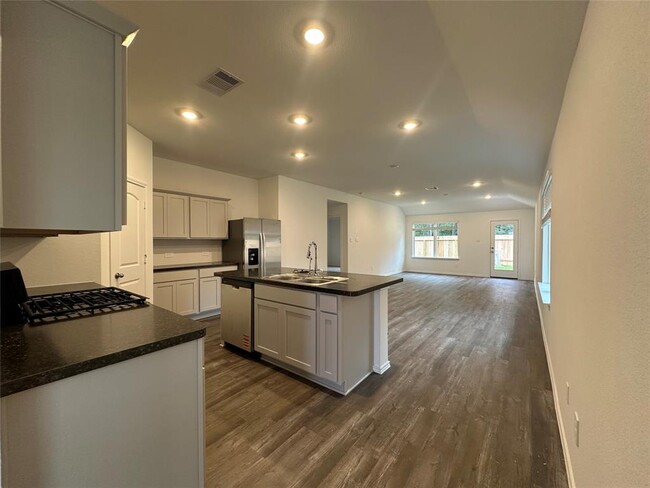 Building Photo - 6059 Canyon Dawn Dr