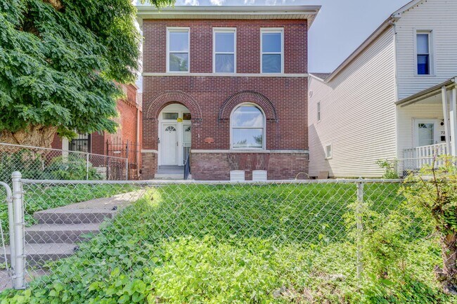 Building Photo - 7214 Virginia Ave
