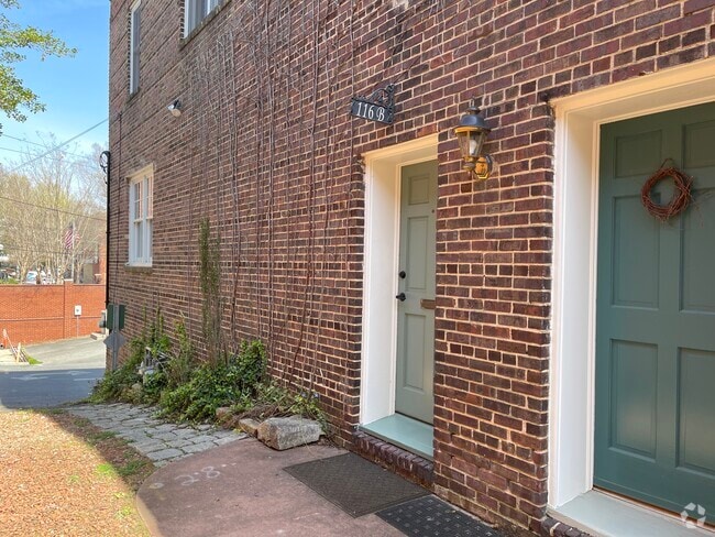 Building Photo - 116 E Council St