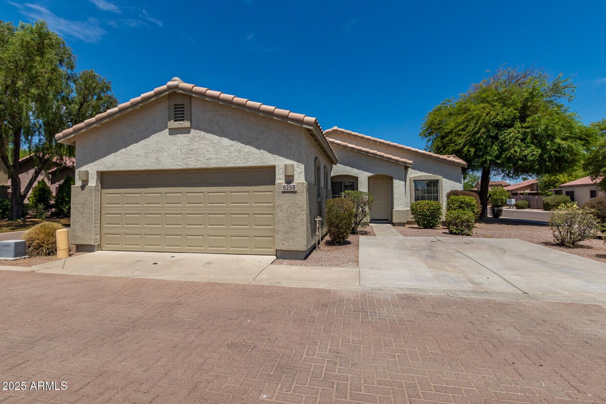 Foto principal - 6258 S Nash Way