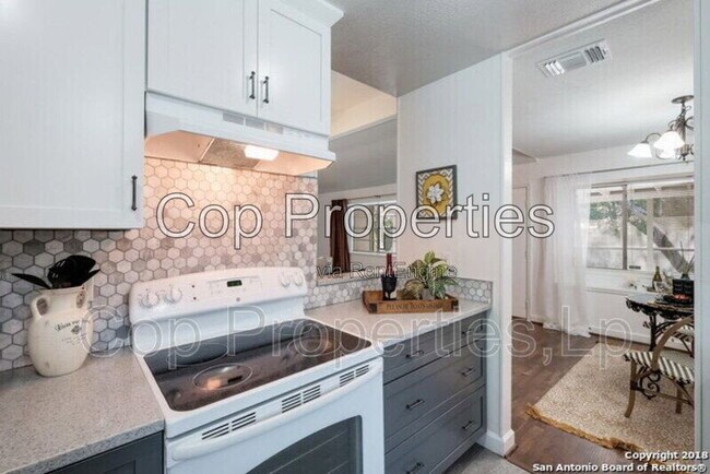 Foto del edificio - 6234 Welles Creek Dr