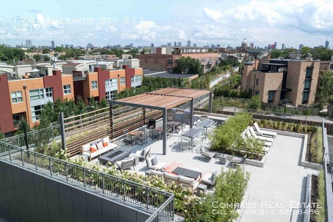 Foto del edificio - 1743 N Leavitt St, Chicago, IL, 60647 #211