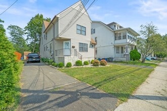 Building Photo - 40 N Middaugh St