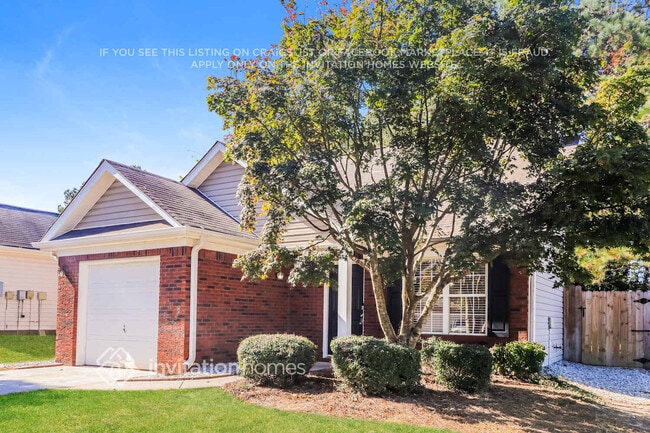 Foto del edificio - 145 Stoneforest Dr