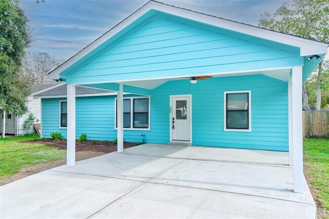 Building Photo - 205 Brown St