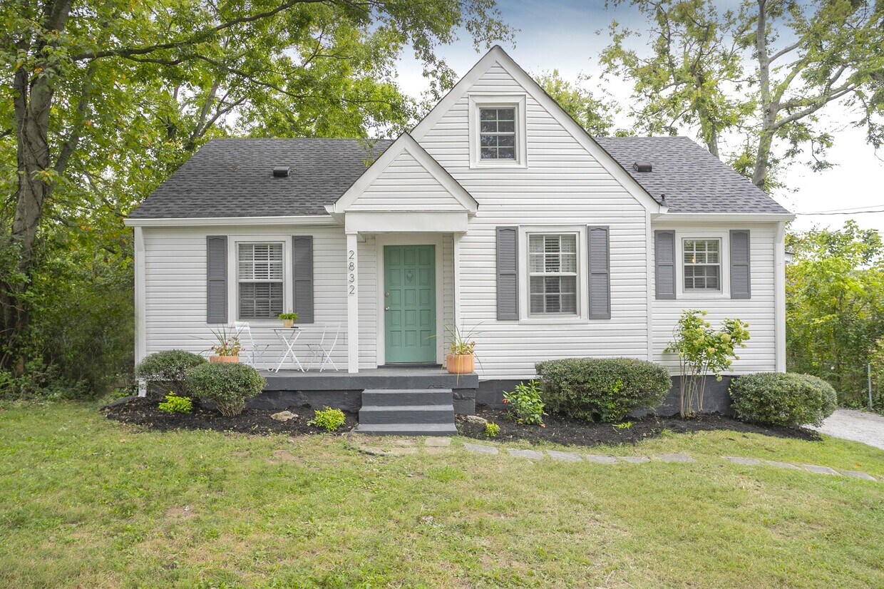 2832 Bronte Ave, Nashville, TN 37216 House for Rent in Nashville, TN