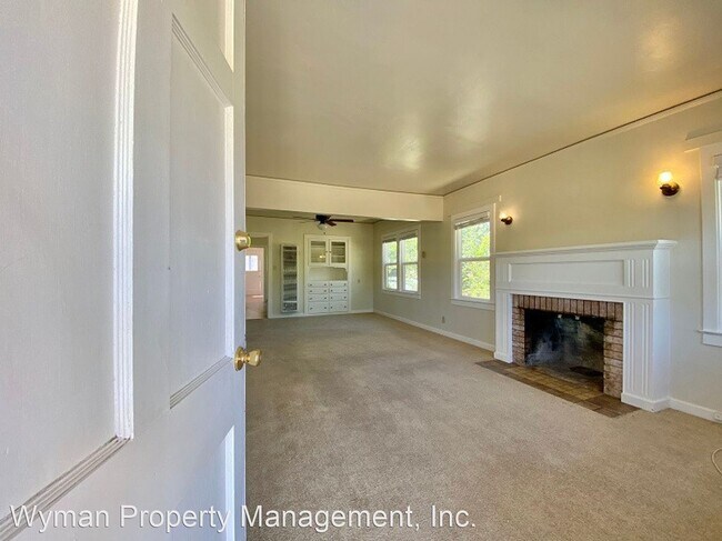 Building Photo - 2 br, 1 bath House - 1841 Hardman Avenue