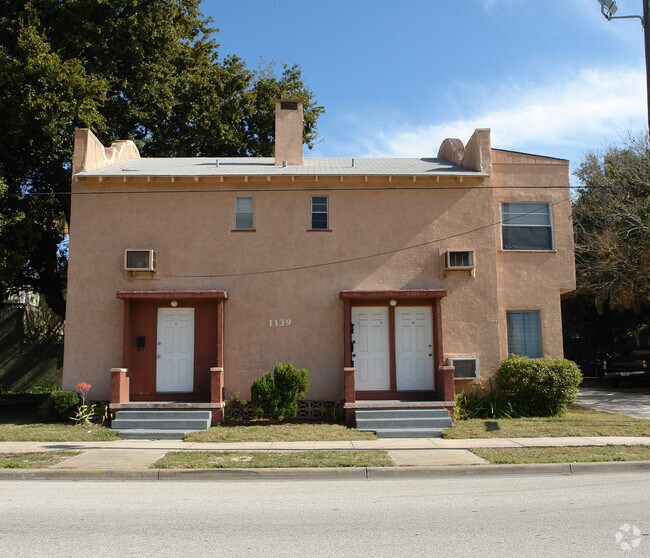 Building Photo - El Sher Apartments