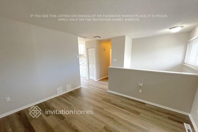 Building Photo - 1405 Explorador Calle