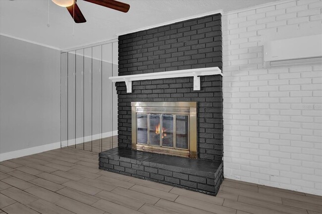 Building Photo - 145 Verbena Dr
