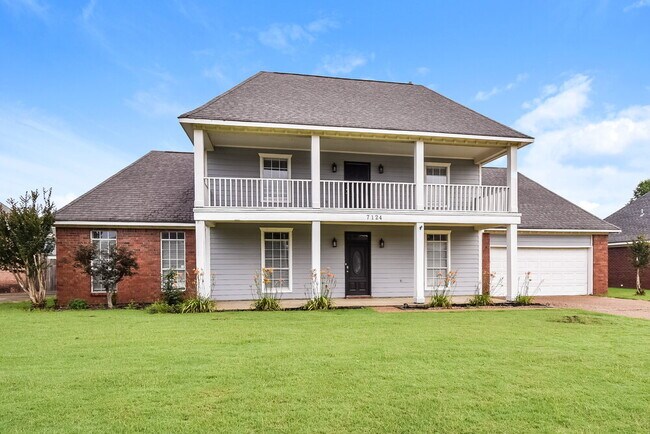 Foto del edificio - 7124 Lauren Ln
