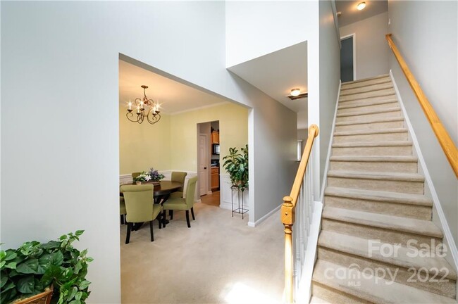 Building Photo - 9010 Gailes Dr