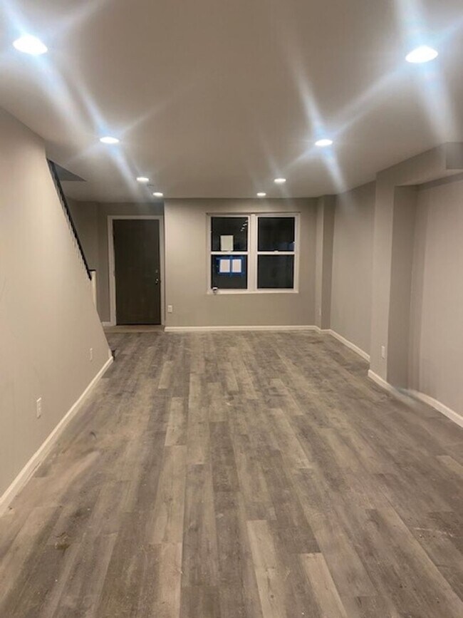 Foto del edificio - Remodeled Home - Oak Lane