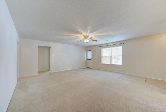 Building Photo - 3639 Barkers Crossing Ave