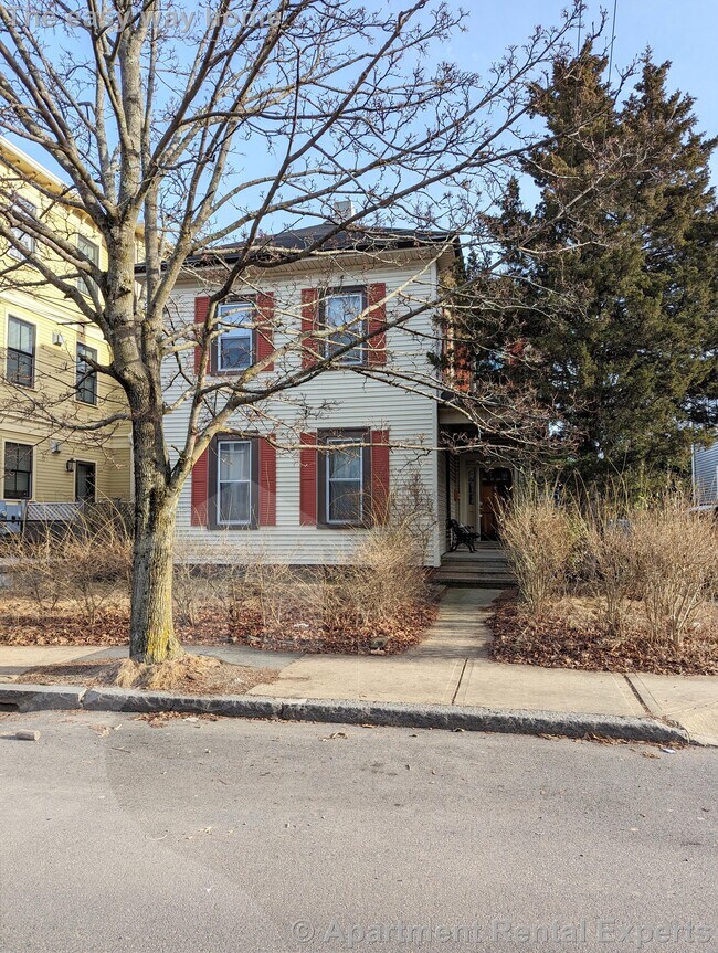 Foto del edificio - 74 Dover St